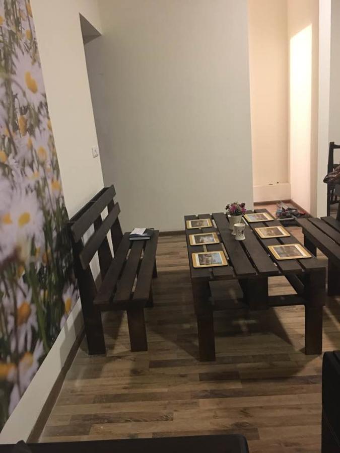 Hotel Newland Chiatura エクステリア 写真